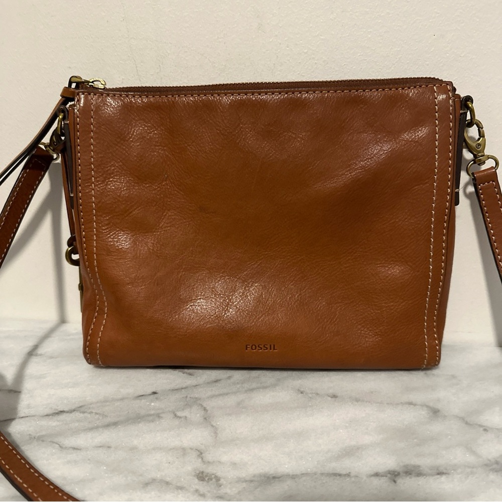 Fossil Brown Leather Crossbody Bag with key charm - Picture 6 of 14
